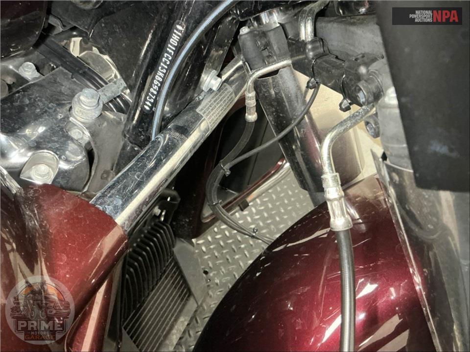 2019 Harley-Davidson FLHTCU ELECTRA GLIDE ULTRA CLASSIC — фото 17