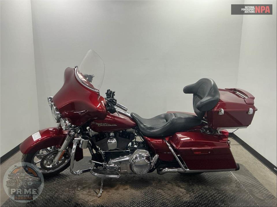2009 Harley-Davidson FLHX STREET GLIDE — фото 3