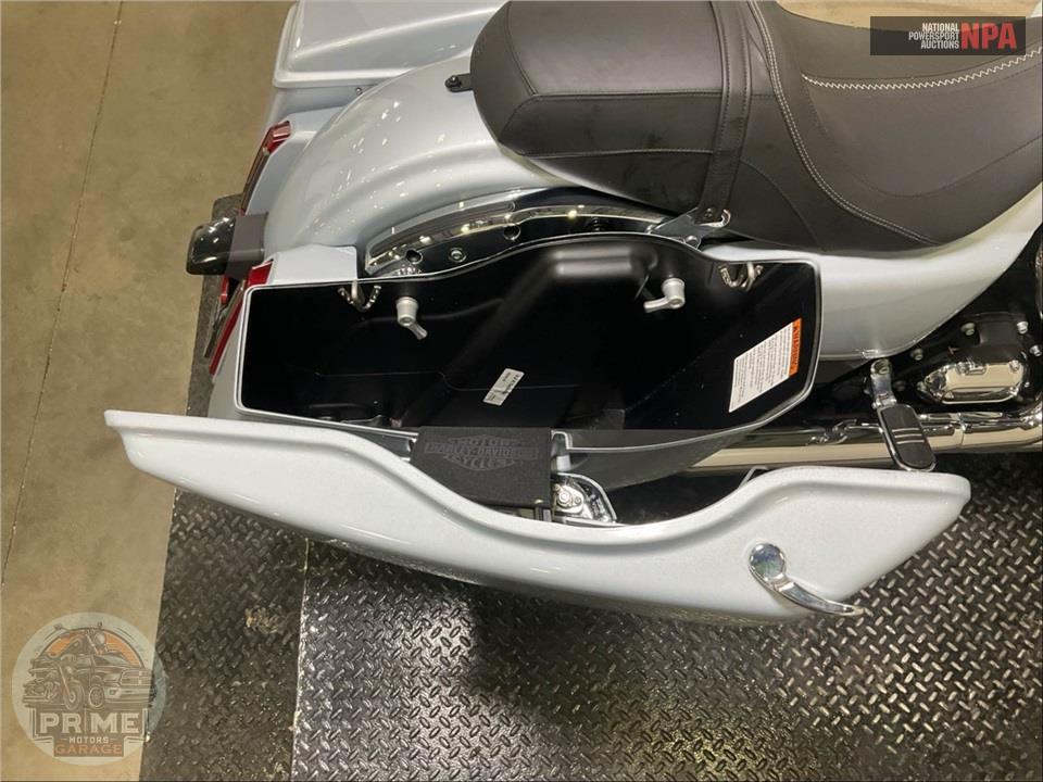 2025 Harley-Davidson FLTRX ROAD GLIDE — фото 19