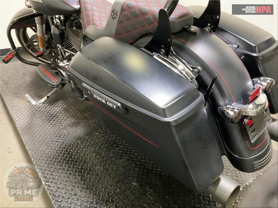 2014 Harley-Davidson FLHXS STREET GLIDE — фото 18