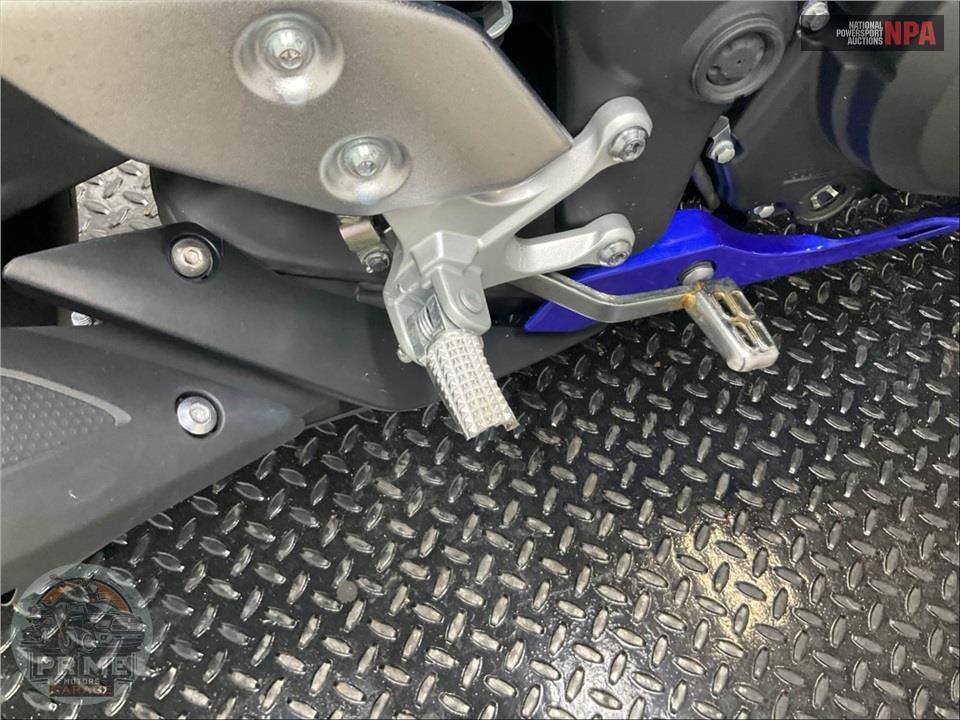 2020 Yamaha YZF-R3 — фото 31