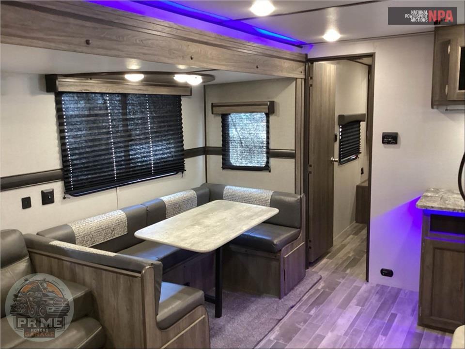 2021 Crossroads Rv M-298 BH - ZINGER SERIES — фото 6