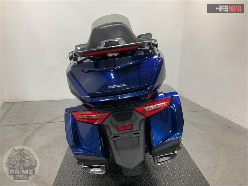 2018 Honda GL1800D GOLDWING TOUR DCT (BLUE) — фото 4