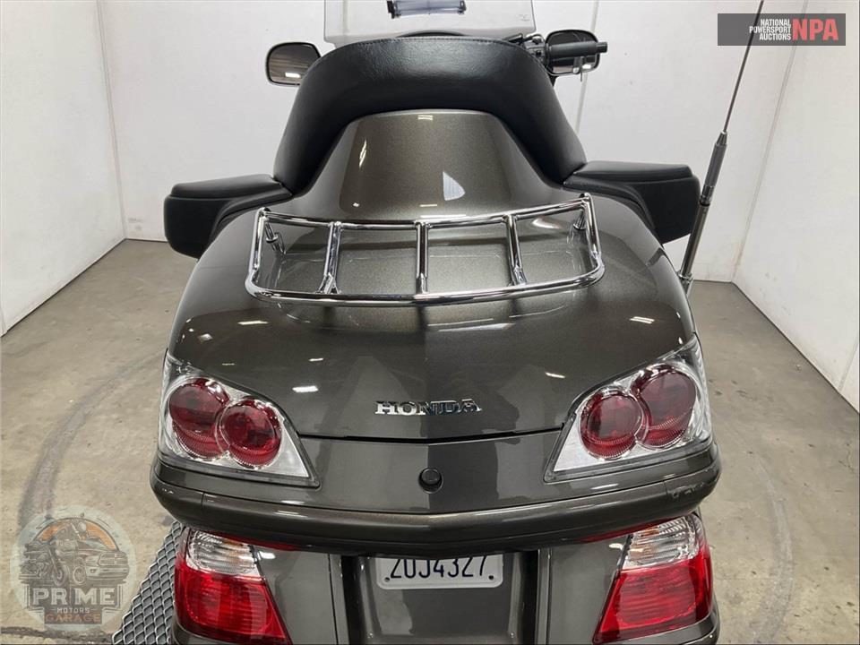 2010 Honda GL1800HPMA GOLDWING — фото 18