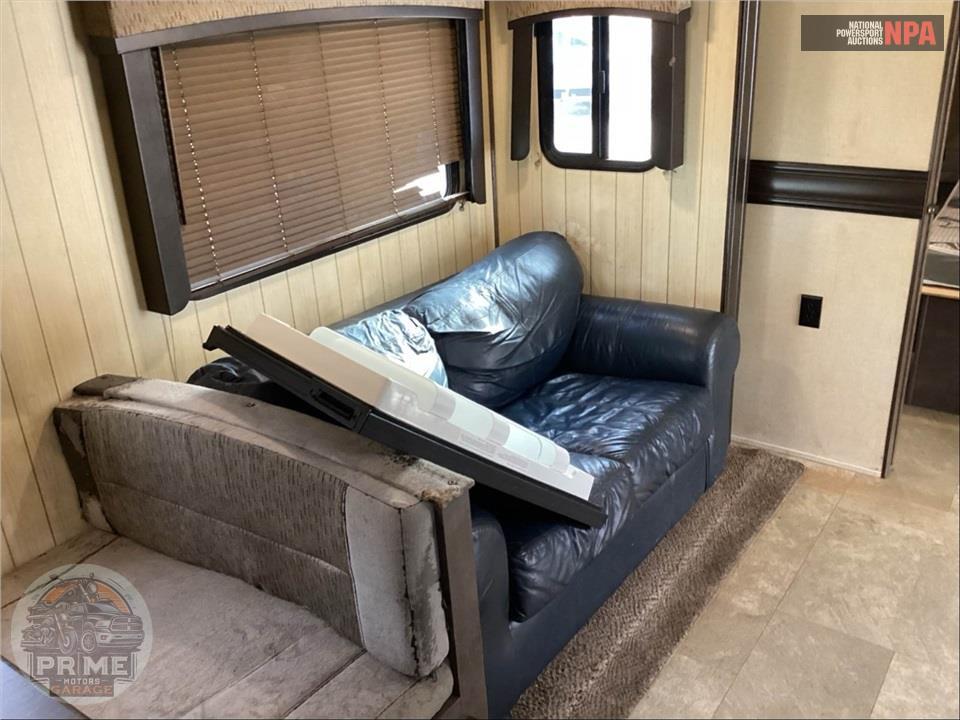 2019 Crossroads Rv M-253 RB - SUNSET TRAIL SUPER LITE SERIES — фото 12
