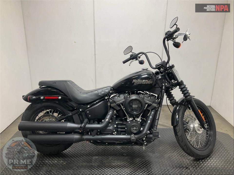 2018 Harley-Davidson FXBB STREET BOB — фото 1