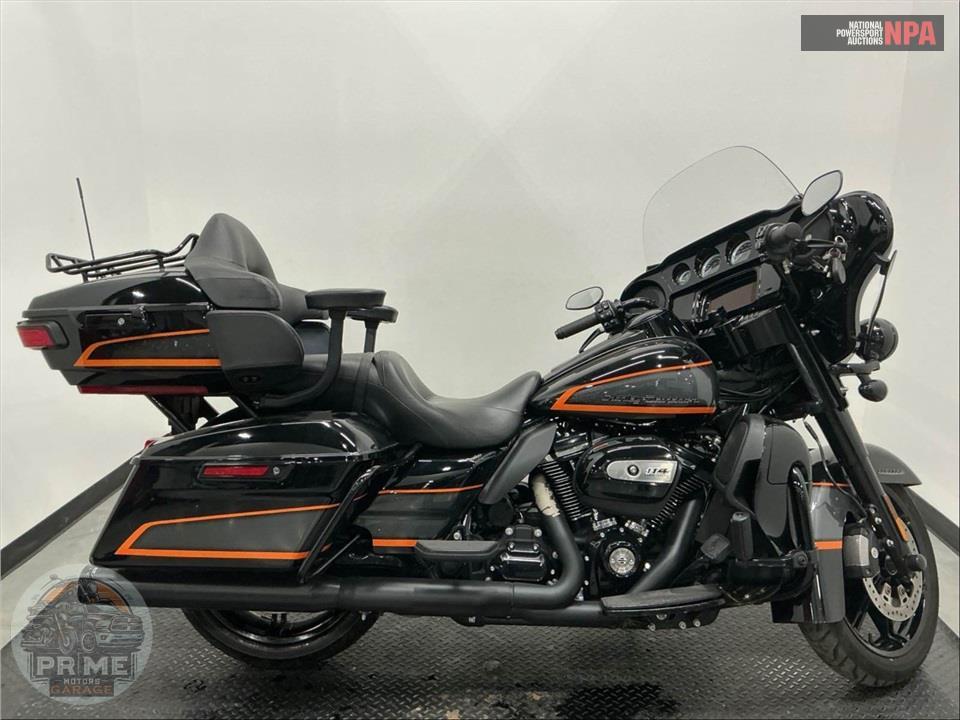 2022 Harley-Davidson FLHTK ULTRA LIMITED — фото 1