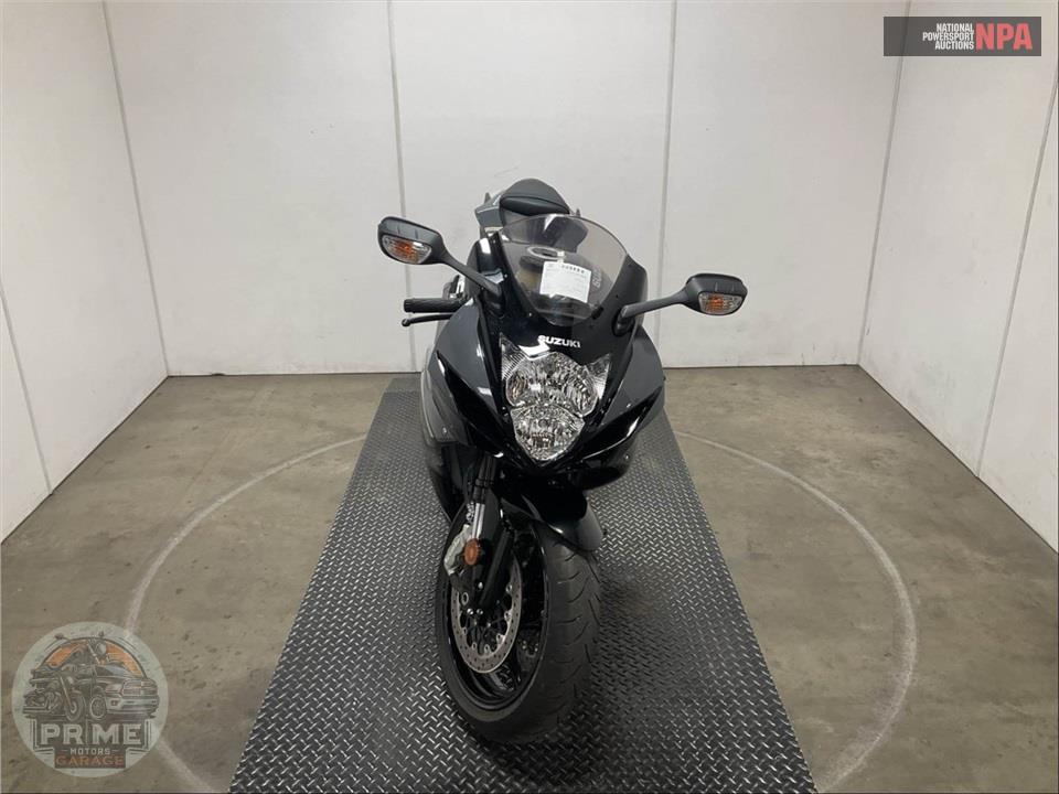 2025 Suzuki GSX-R600M5 — фото 2