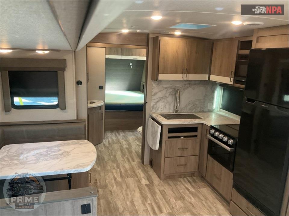 2022 Grand Design Recreational Vehicles M-2910BH - IMAGINE SERIES — фото 9