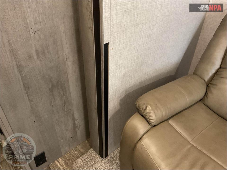 2019 Keystone Rv M-324 CG OUTBACK TOYHAULER SERIES — фото 23