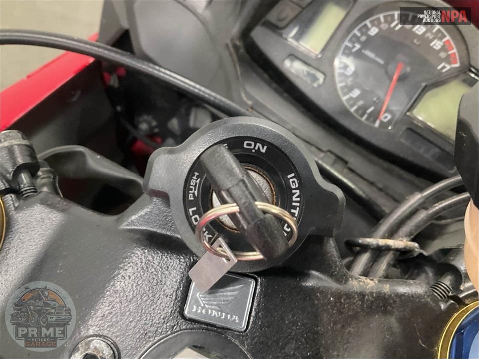 2022 Honda CBR600RR — фото 12
