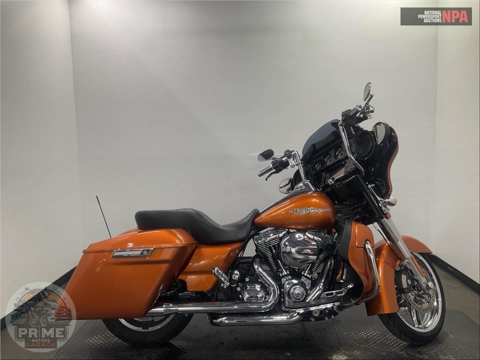 2014 Harley-Davidson FLHXS STREET GLIDE — фото 1