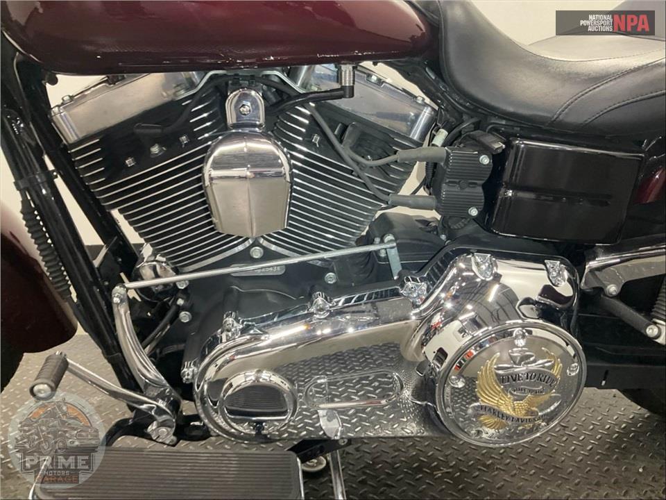 2015 Harley-Davidson FLD-103 DYNA SWITCHBACK — фото 7
