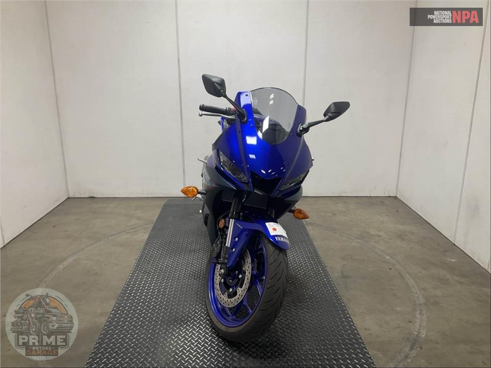 2024 Yamaha YZF-R3 — фото 2