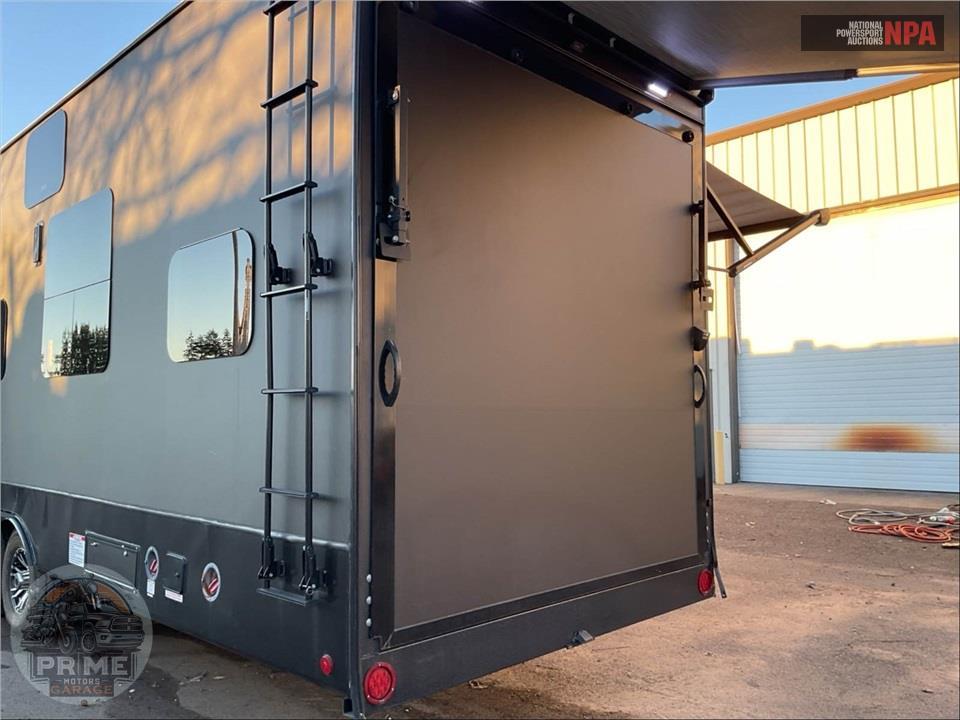 2021 Voltage M-3635 - TOY HAULER TOY HAULER SERIES — фото 30