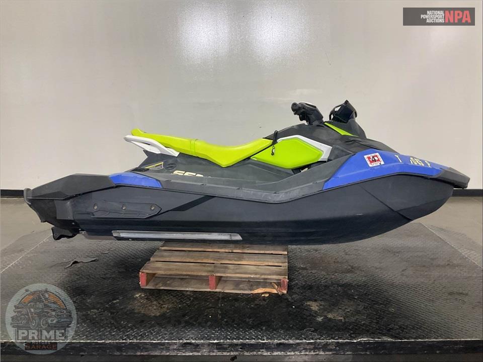 2020 Seadoo/Brp SPARK 3UP TRIXX SOUND SYS — фото 1