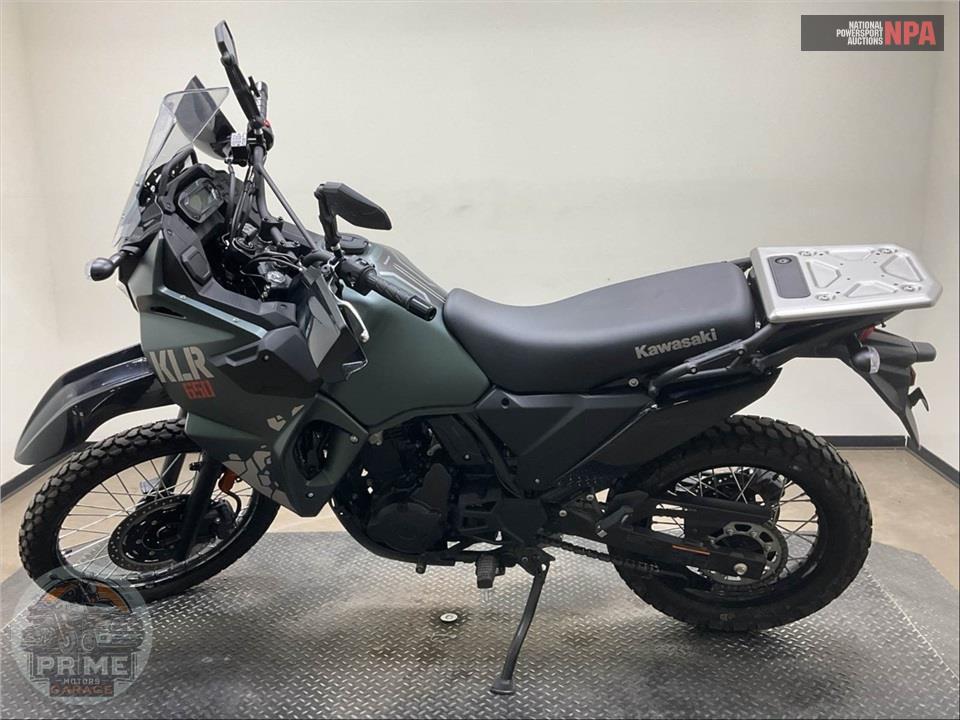 2025 Kawasaki KLR650 — фото 3