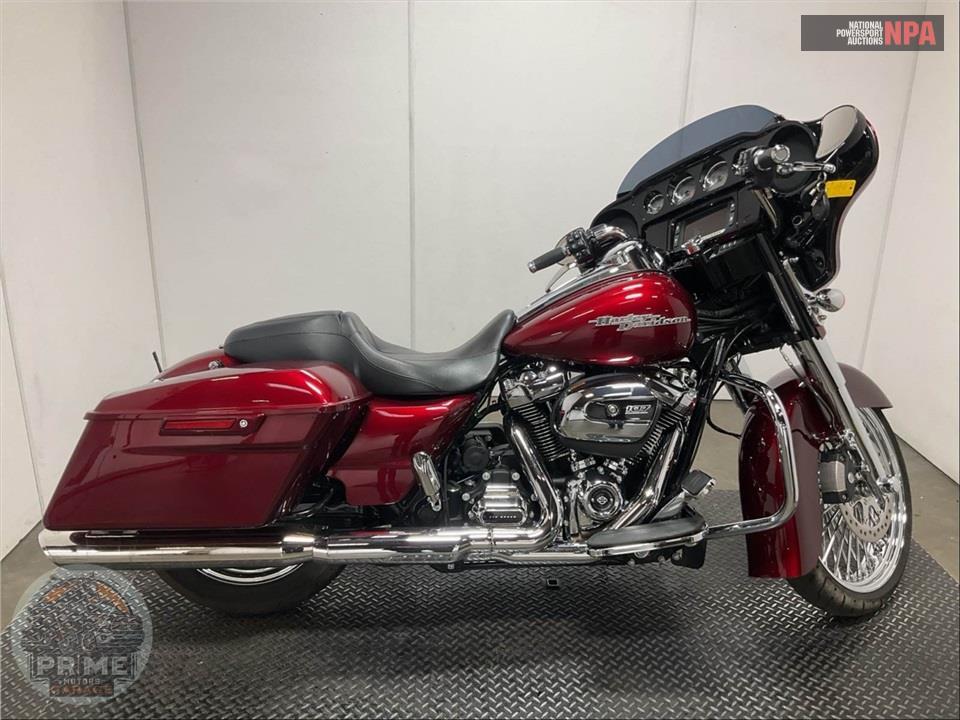 2017 Harley-Davidson FLHXS STREET GLIDE SPECIAL — фото 1