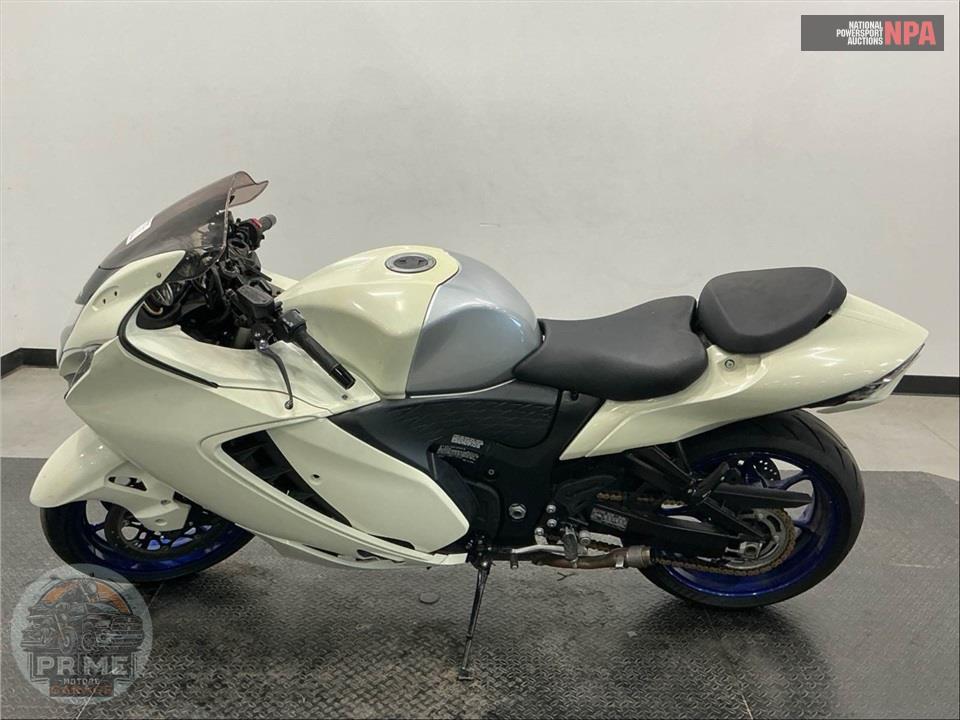 2025 Suzuki GSX1300RRKM5 HAYABUSA — фото 3