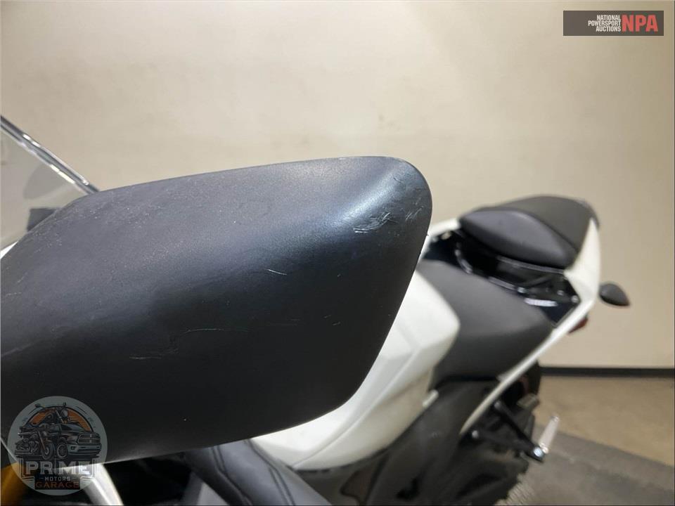 2019 Yamaha YZF-R3 — фото 23