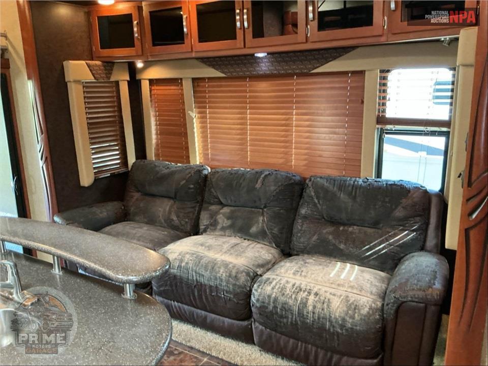 2013 Crossroads Rv M-4012 - ELEVATION TOY HAULER TOY HAULER SERIES — фото 6