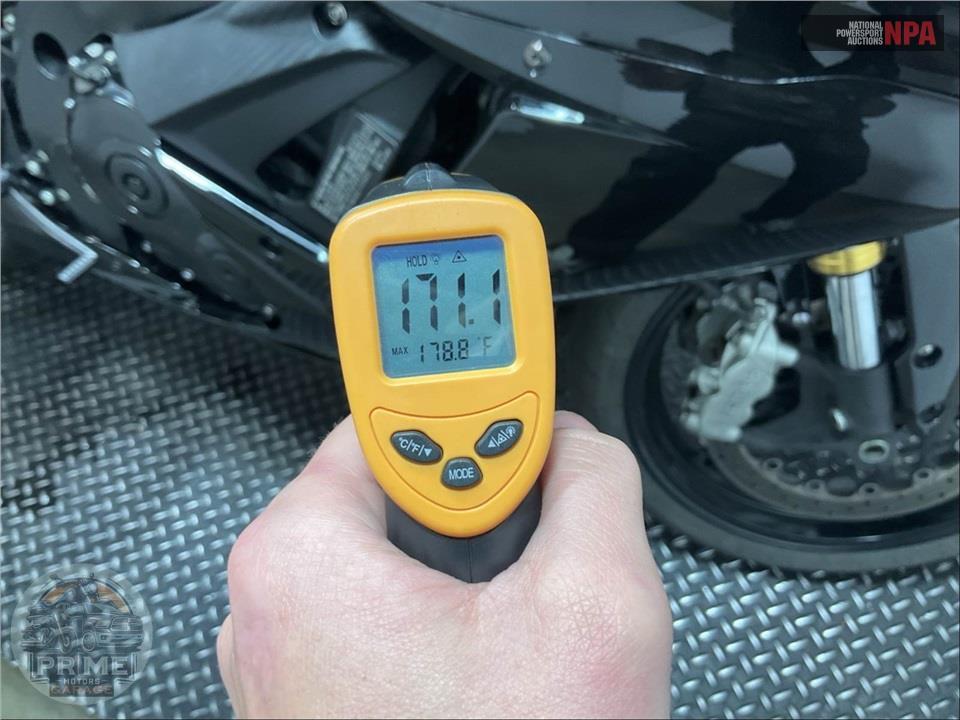 2011 Suzuki GSX-R750L1 — фото 8