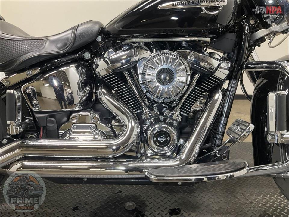 2018 Harley-Davidson FLDE DELUXE — фото 6