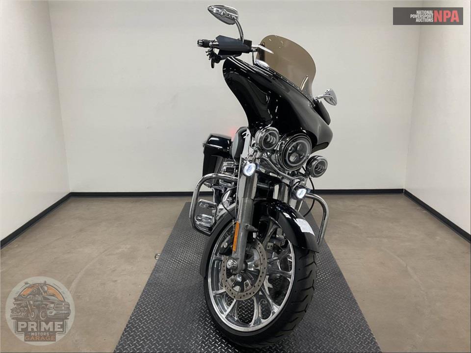 2014 Harley-Davidson FLHP POLICE ROAD KING — фото 2