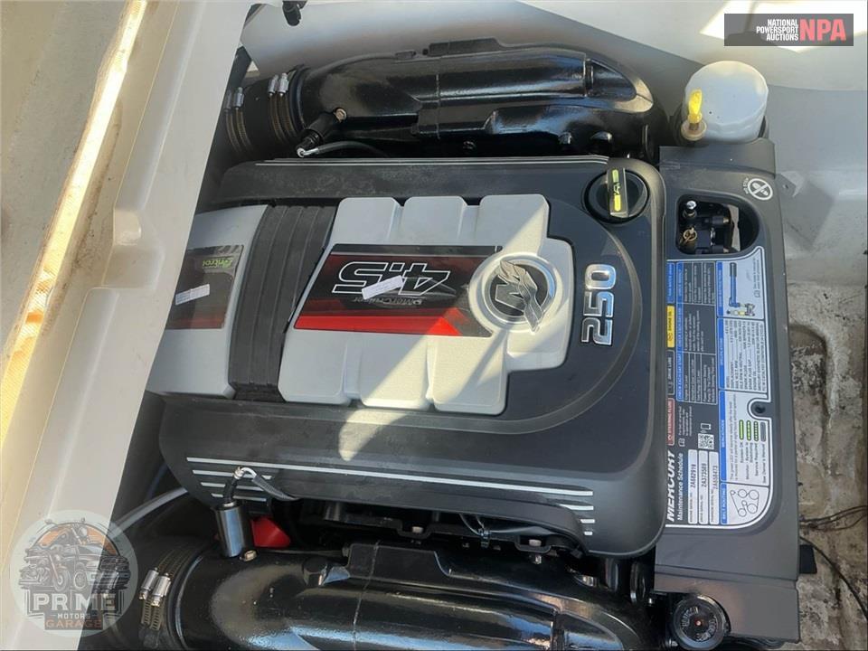 2021 Bayliner Marine DX2250(**) DECK BOAT SERIES L=22/E=1 250HP MERC SD — фото 8