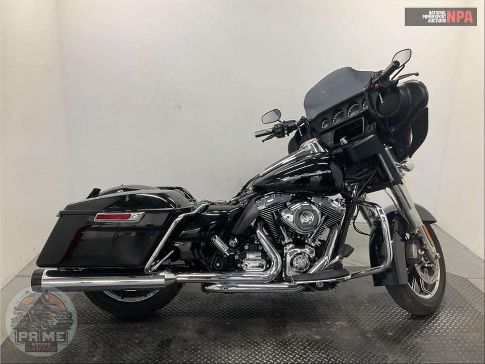2015 Harley-Davidson FLHTP POLICE ELECTRA GLIDE — фото 1