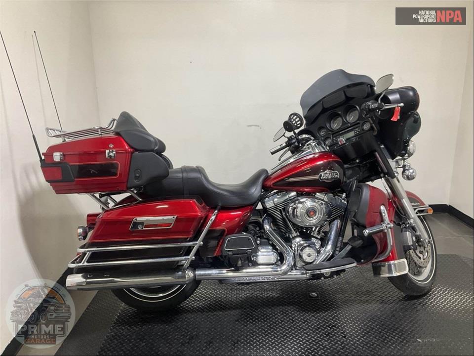 2012 Harley-Davidson FLHTCU UL CLSC EL GLIDE — фото 1