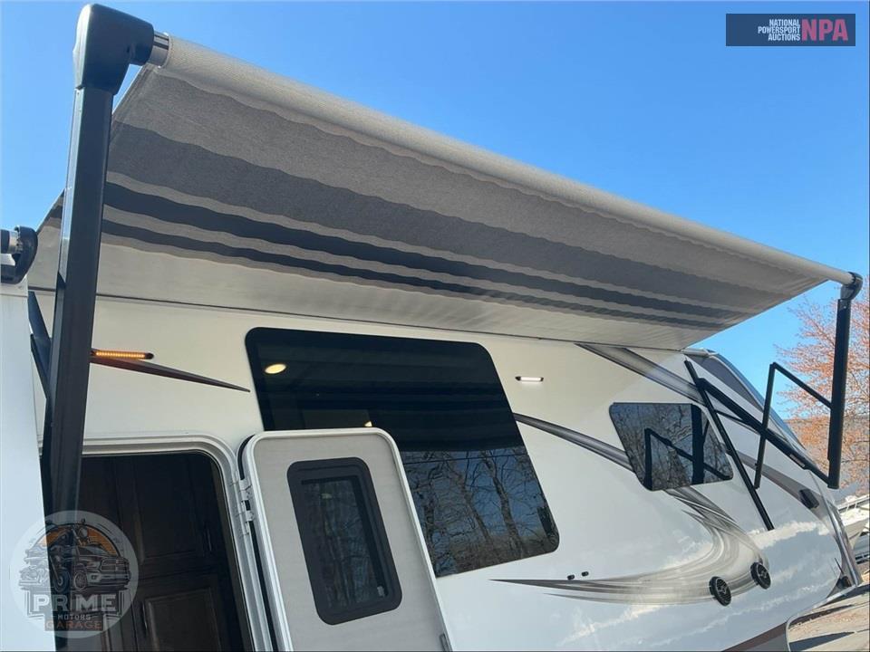 2021 Grand Design Recreational Vehicles M-390RK - SOLITUDE FIFTH WHEEL SERIES — фото 47
