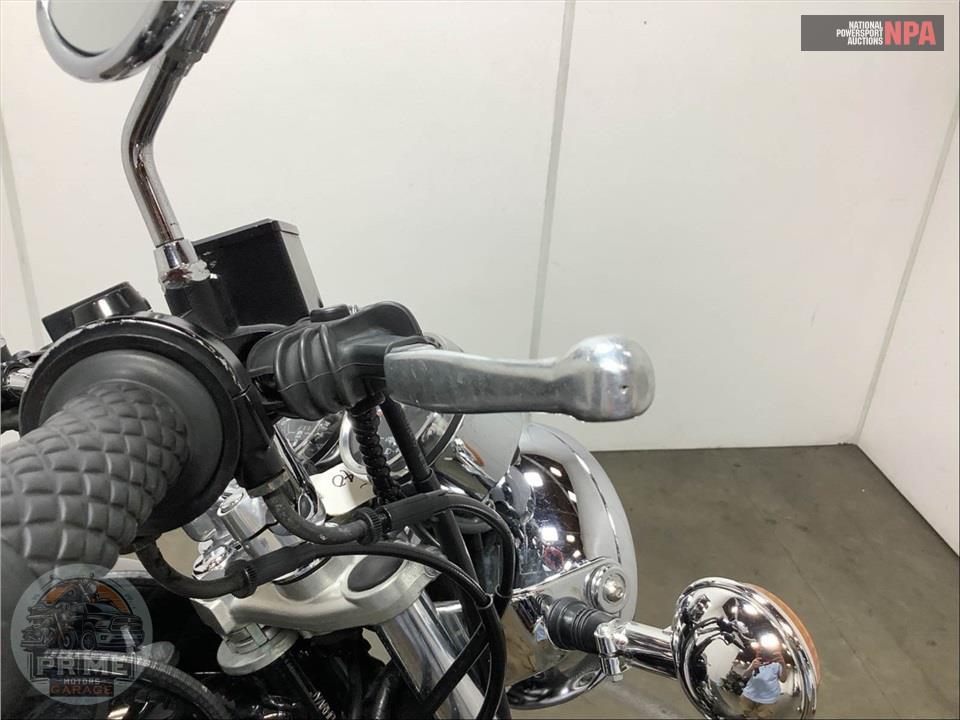 2016 Yamaha SR400 — фото 18