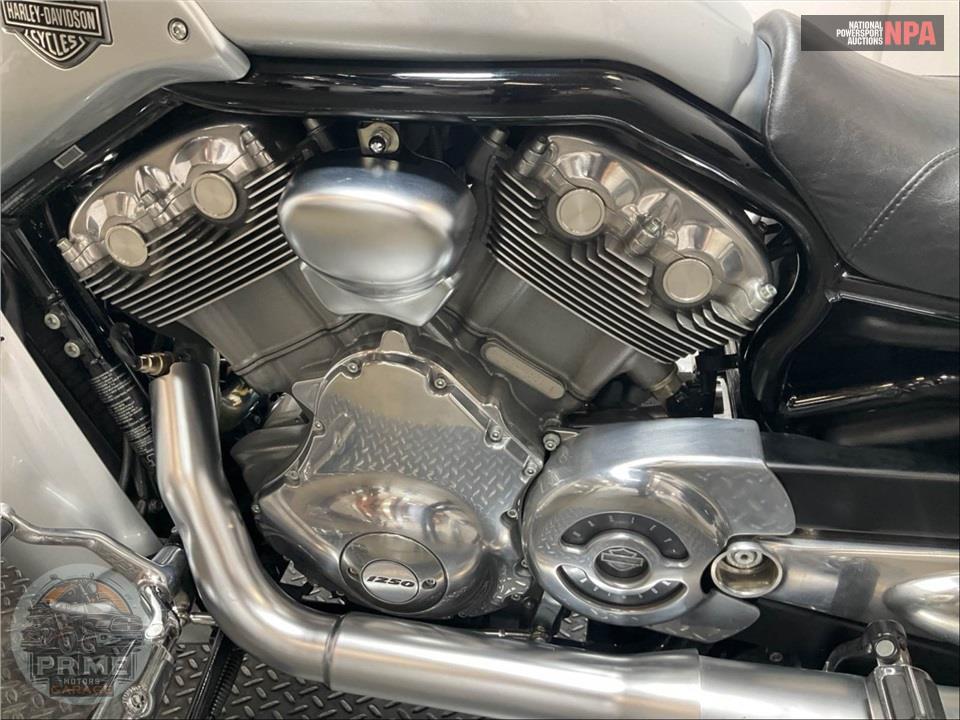 2011 Harley-Davidson VRSCF MUSCLE V-ROD — фото 7
