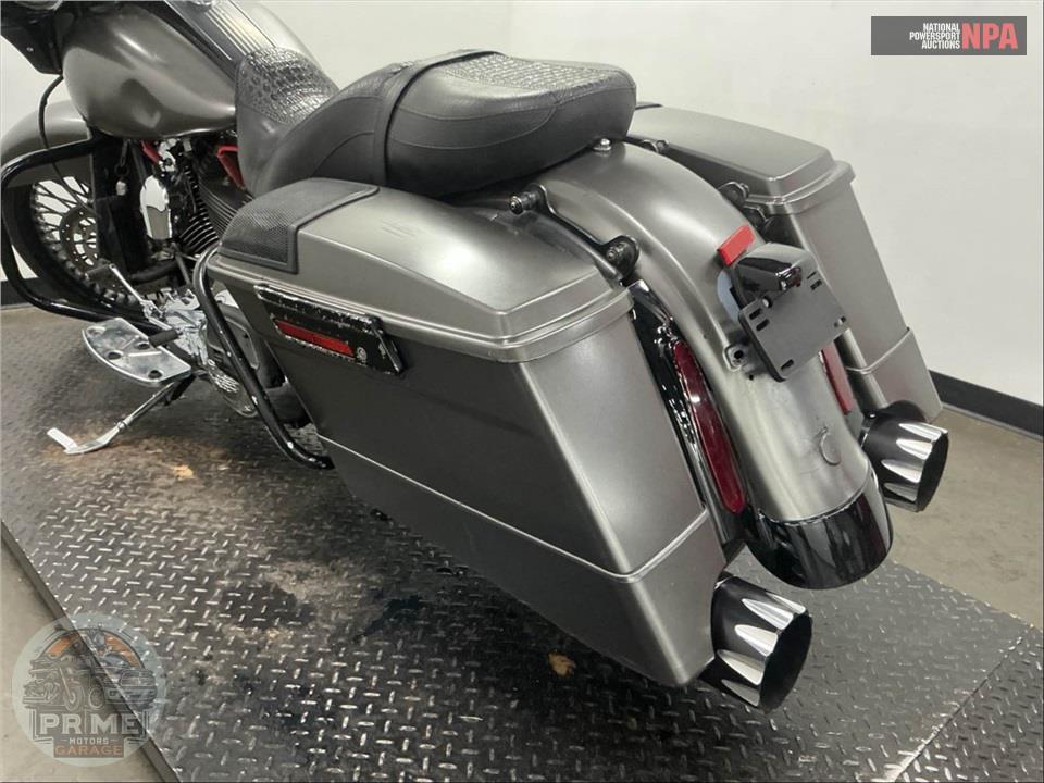 2010 Harley-Davidson FLHR ROAD KING — фото 25
