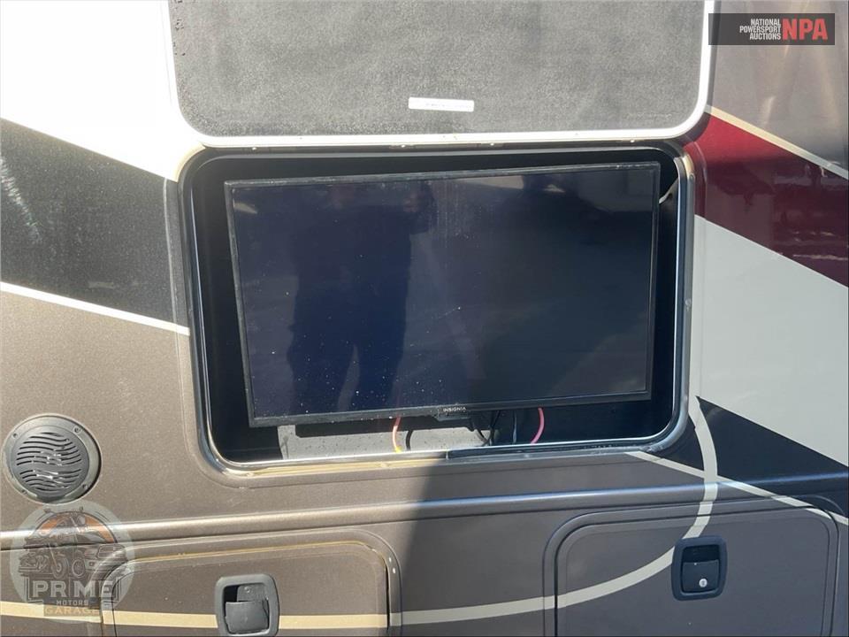 2019 Entegra Coach M-30X 450HP FORD - ESTEEM SERIES — фото 63