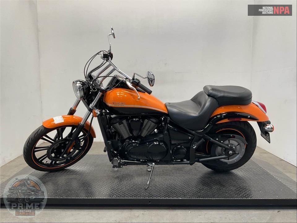 2021 Kawasaki VN900CMFAL VULCAN 900 CUSTOM — фото 3