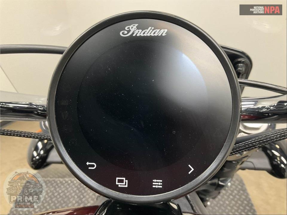 2025 Indian Motorcycle SUPER SCOUT LIMITED WITH TECHNOLOGY PACKAGE (COLOR) — фото 5