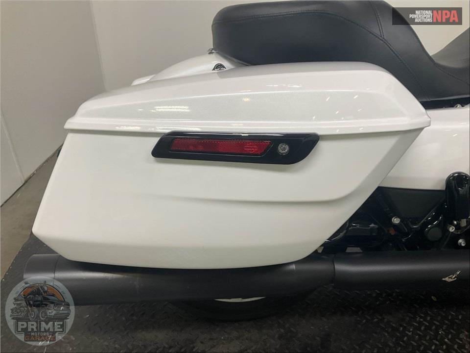 2025 Harley-Davidson FLTRX ROAD GLIDE — фото 25