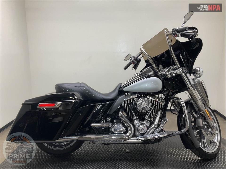 2014 Harley-Davidson FLHP POLICE ROAD KING — фото 1