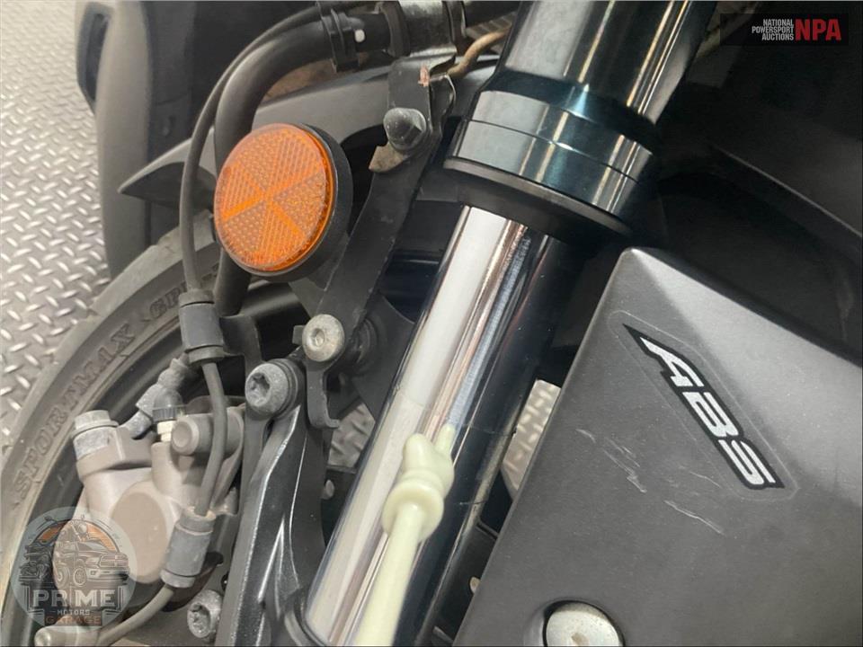 2020 Yamaha YZF-R3 — фото 27