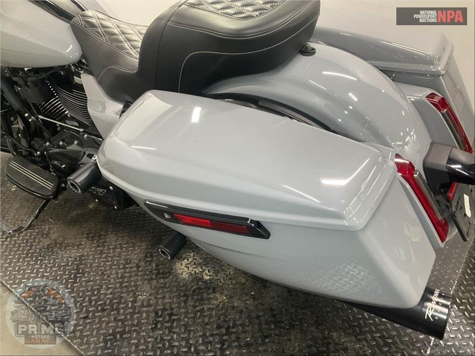 2025 Harley-Davidson FLTRX ROAD GLIDE — фото 17