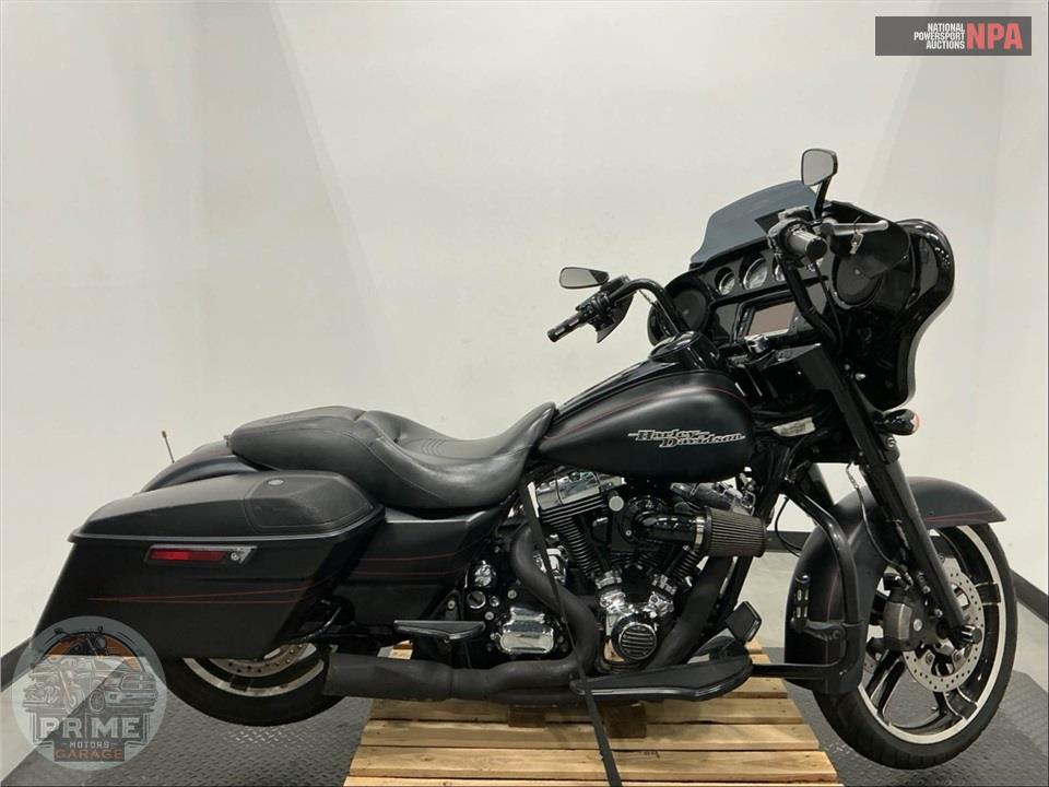 2014 Harley-Davidson FLHXS STREET GLIDE — фото 1