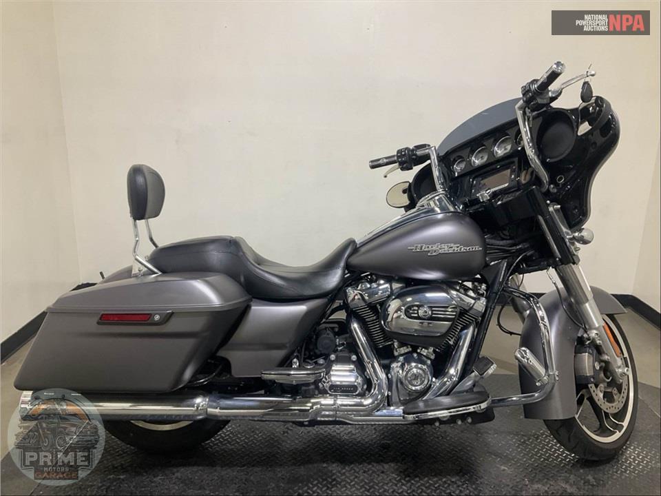 2017 Harley-Davidson FLHXS STREET GLIDE SPECIAL — фото 1