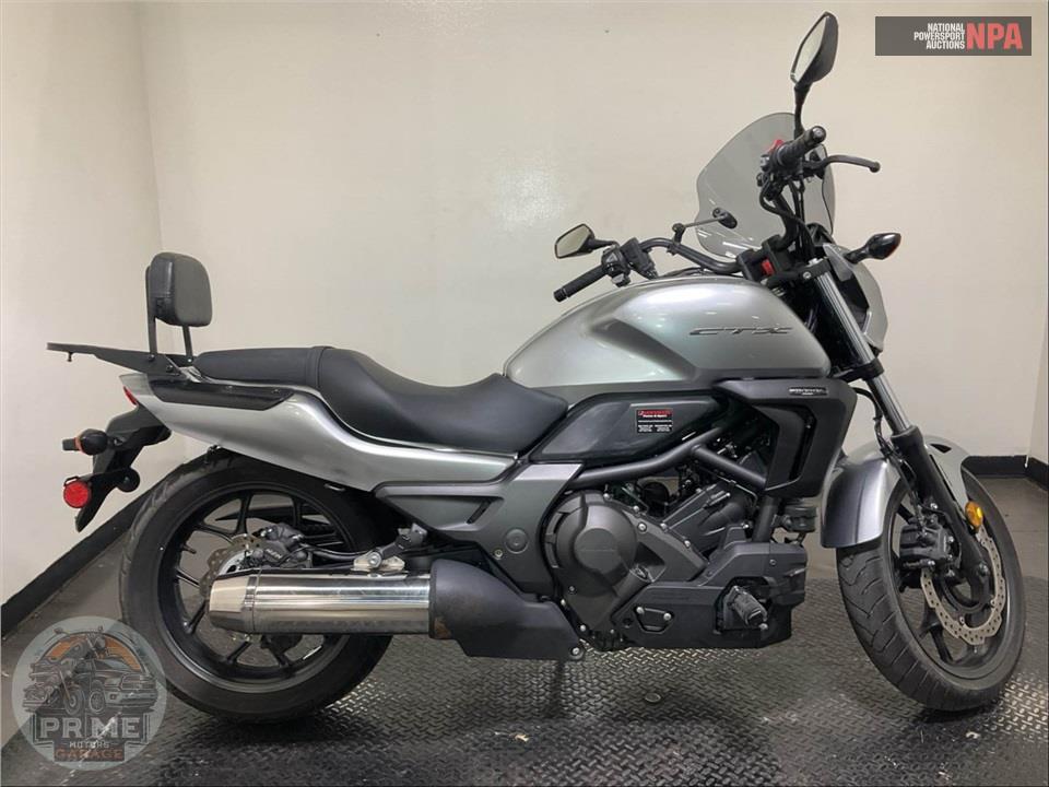 2015 Honda CTX700NDF NAKED DCT (ABS) — фото 1