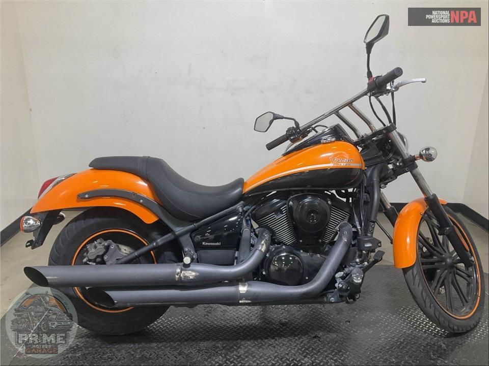 2021 Kawasaki VN900CMFAL VULCAN 900 CUSTOM — фото 1