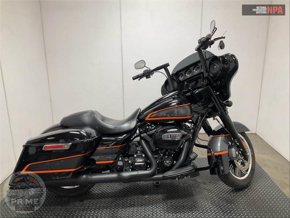 2022 Harley-Davidson FLHXS STREET GLIDE SPECIAL — фото 1