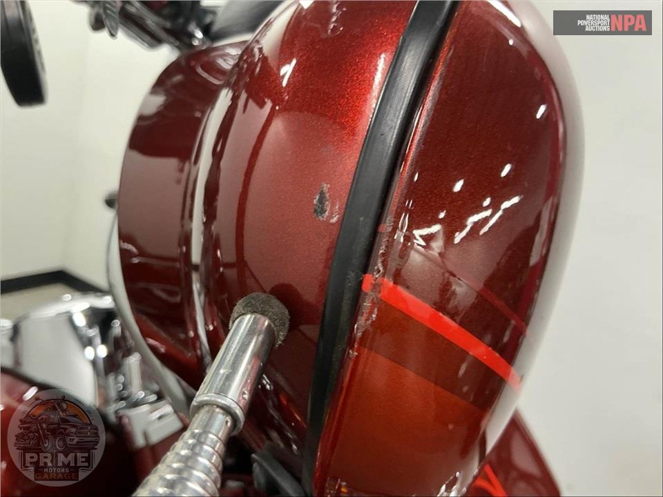 2010 Harley-Davidson FLHTCUSE5 — фото 15