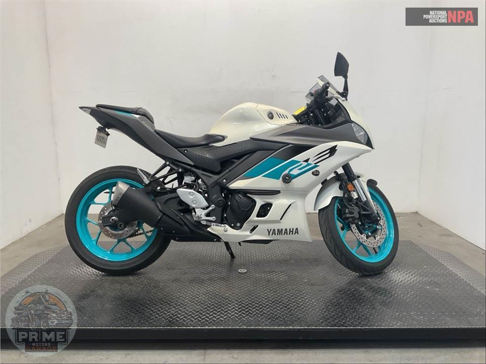 2024 Yamaha YZF-R3 — фото 1