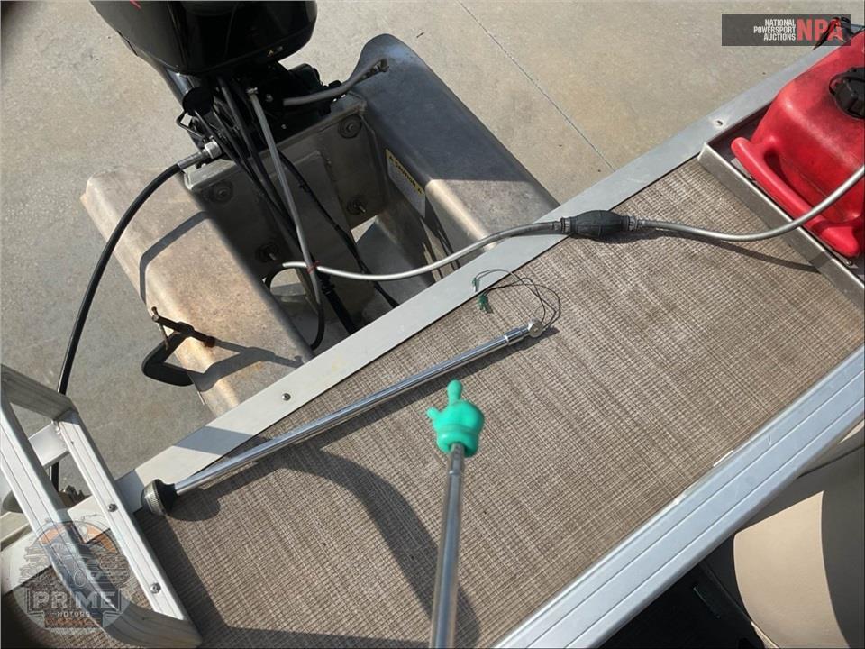 2021 Tracker Marine BASS BUGGY 16 XL SUN TRACKER SERIES L=18/E=1-50HP MERCURY OB — фото 13
